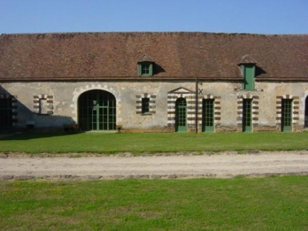 Chateau De Beaujeu Sens-Beaujeu Esterno foto