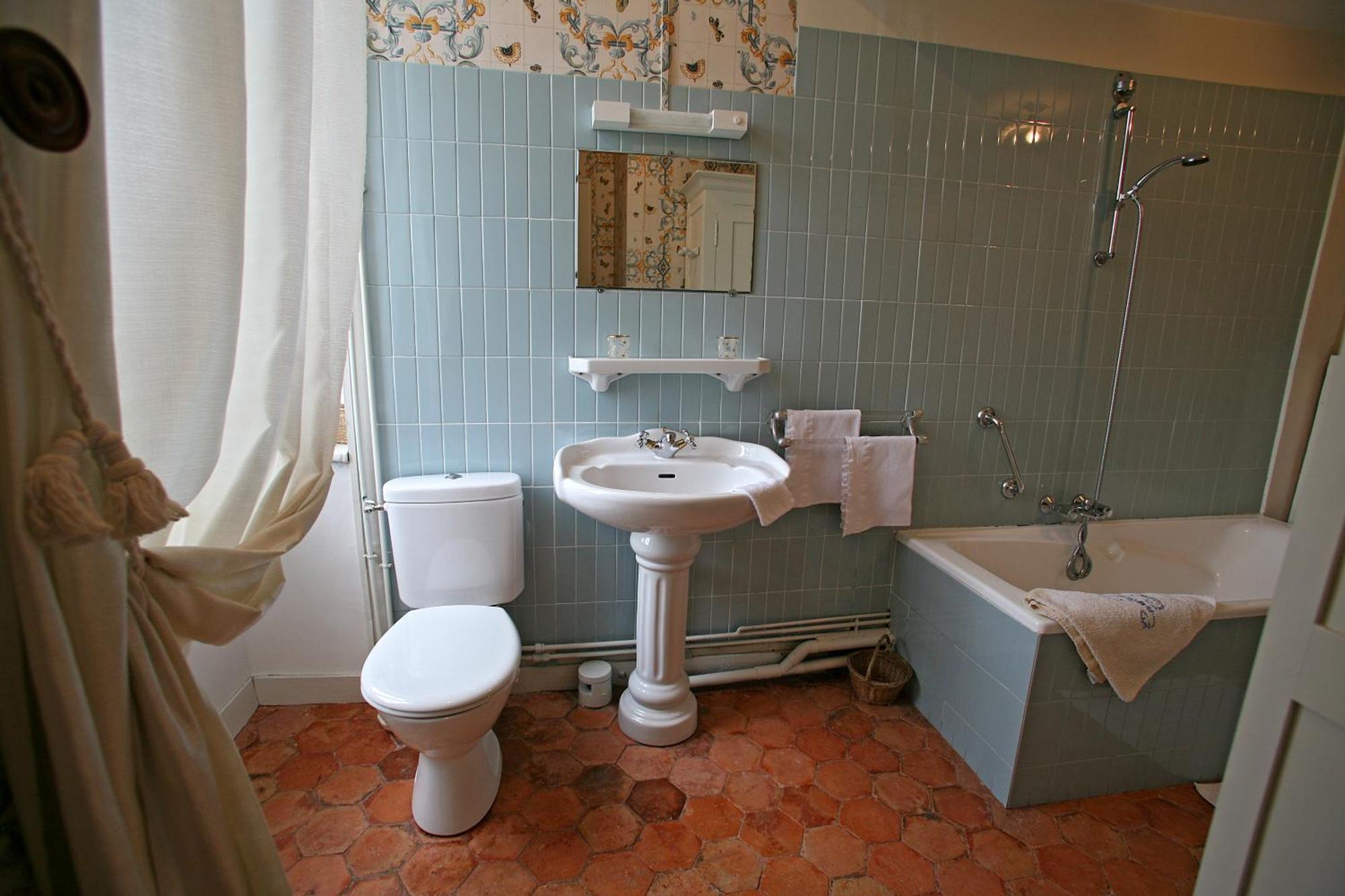 Chateau De Beaujeu Sens-Beaujeu Esterno foto