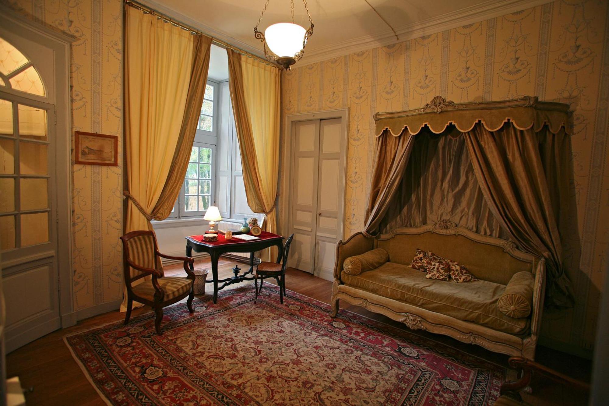 Chateau De Beaujeu Sens-Beaujeu Esterno foto